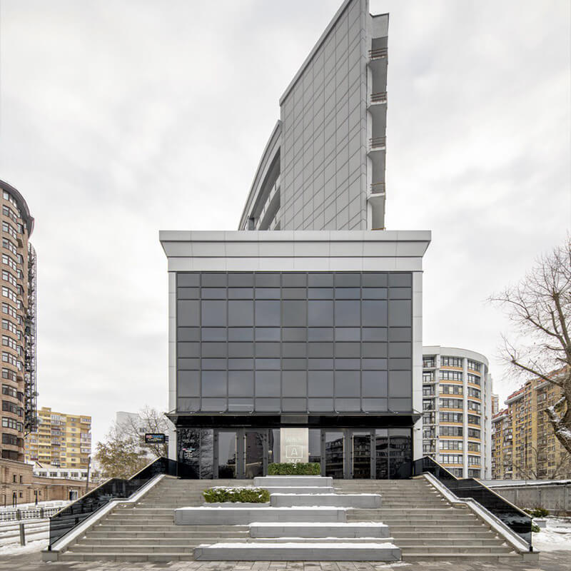 Bürozentrum “VOLNA”